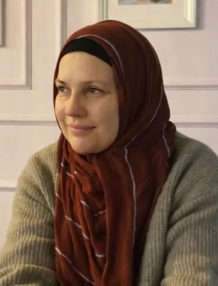Antje (Aischa) Zehhar, Autorin und Illustratorin von Dawood Stories